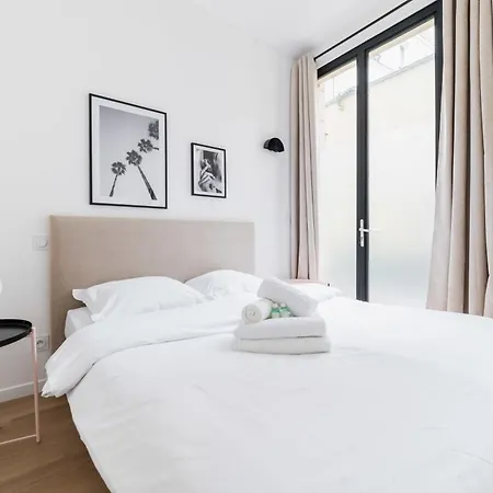 Appartement Luxueux Avec Salle De Bains De Reve 6P - Flat-Guest Paris Exterior foto